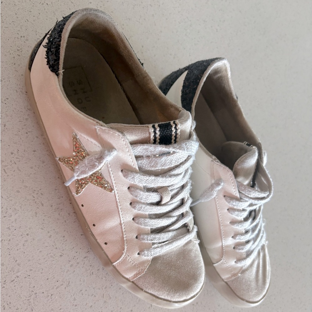 Shu Shop Pamela Sneakers Size 7.5 White/Black/Gold